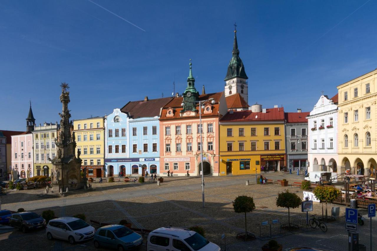 Vajgar Hotel Jindrichuv Hradec Exterior photo